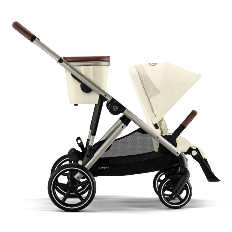 Gazelle S 2 stroller – Taupe-colored chassis with Shell Beige seat