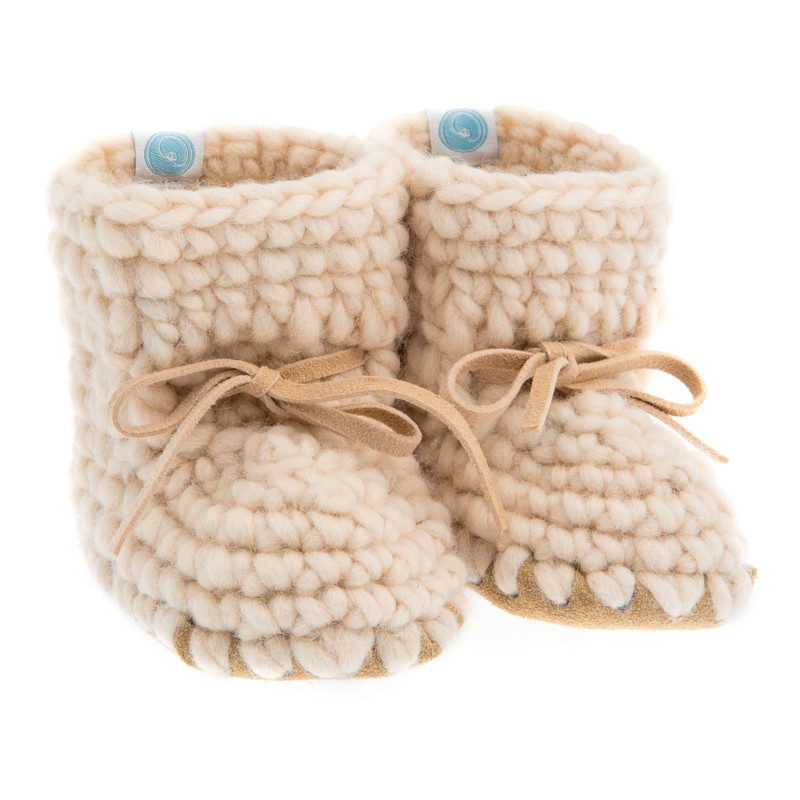 Knit slippers 0-24 months