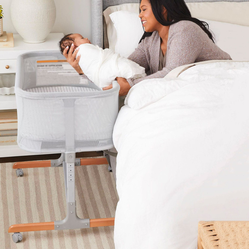 2 in 1 Cozy-Up Bassinet