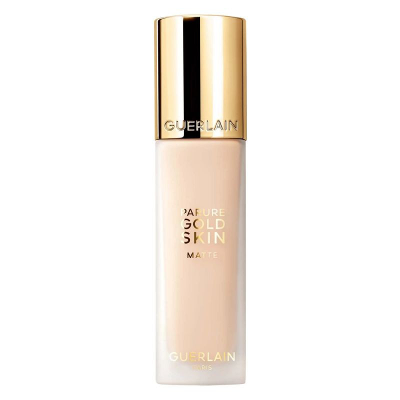 Parure Gold Long-Wear Matte Radiance Foundation