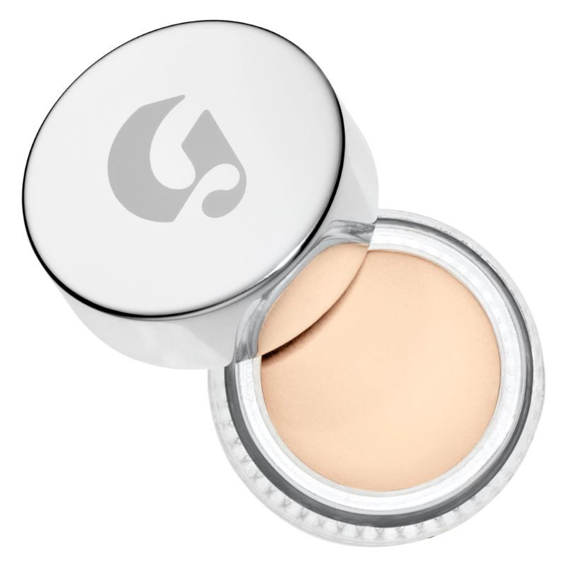 Expandable concealer for buildable, luminous coverage