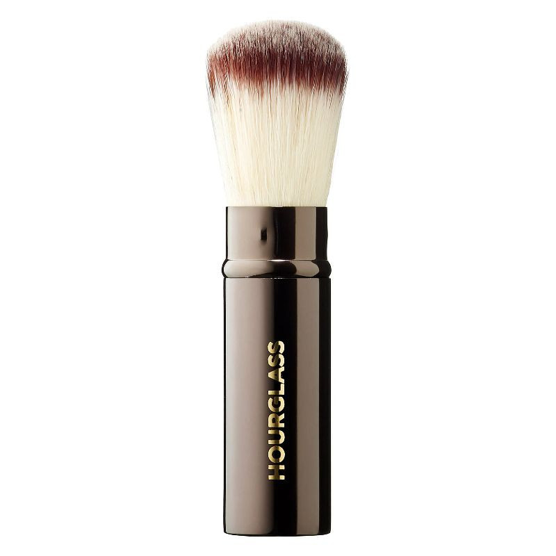 Retractable foundation brush