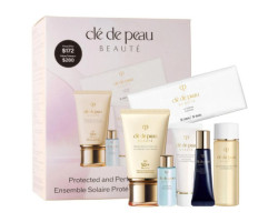 Clé de Peau Beauté Ensemble de protection solaire et de perfectionnement