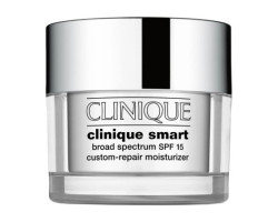 CLINIQUE Découvrez la crème Custom-Repair pour la peau sèche et très sèche avec FPS 15 de Clinique chez Sephora.