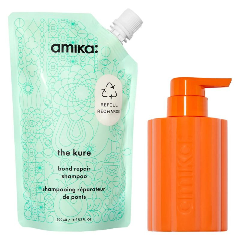 amika Ensemble bouteille de shampooing rechargeable et trousse Bond Repair de The Kure