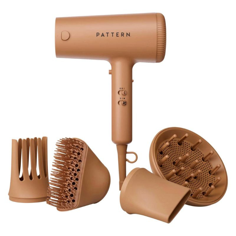 The hair dryer with four accessories