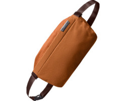 Sling 7L shoulder bag