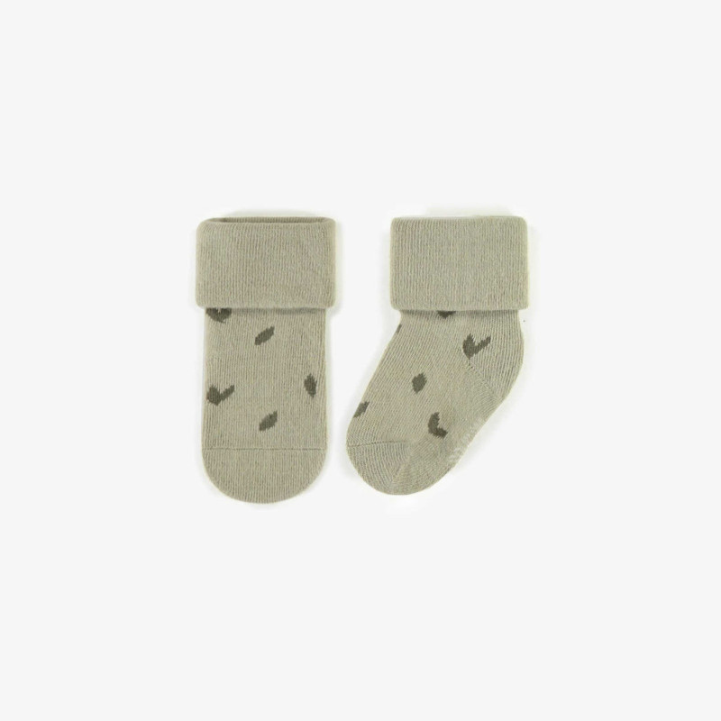 Green stretchy socks with leaves, newborn