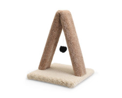 Marquee scratching post