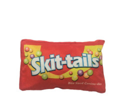 “Skit-Tails” dog toy 7"