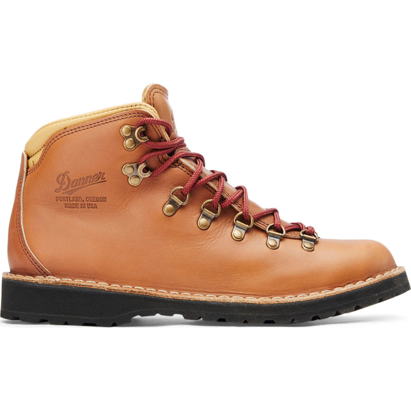 Mountain Pass Hiking Boots - Women's