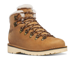 Mountain Pass Shearling Boots - Women's