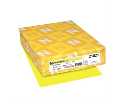 Neenah Papier couverture de couleur Astrobrights®