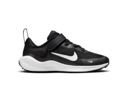 Nike Soulier Revolution 7...