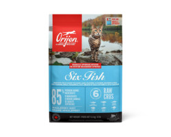 Six Fish dry food for cats,...