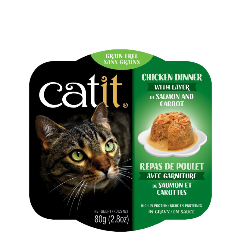 Meals for cats, chicken, salmon and carrot…