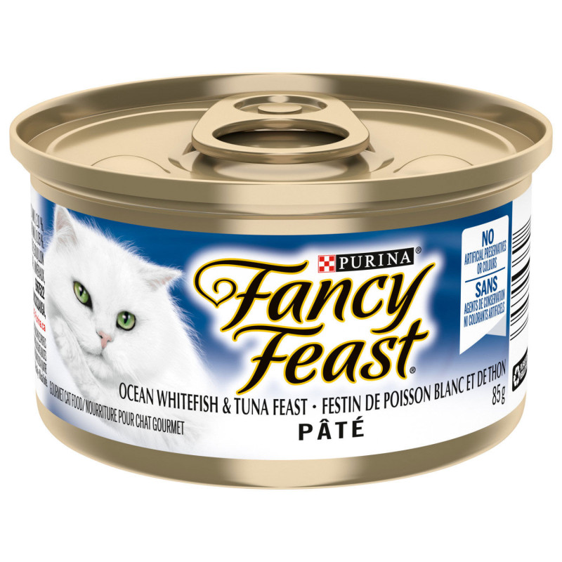 Wet food with white fish and th…