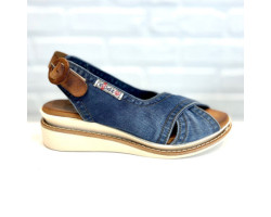 Sandale ajustable en jeans