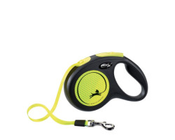 Retractable dog leash