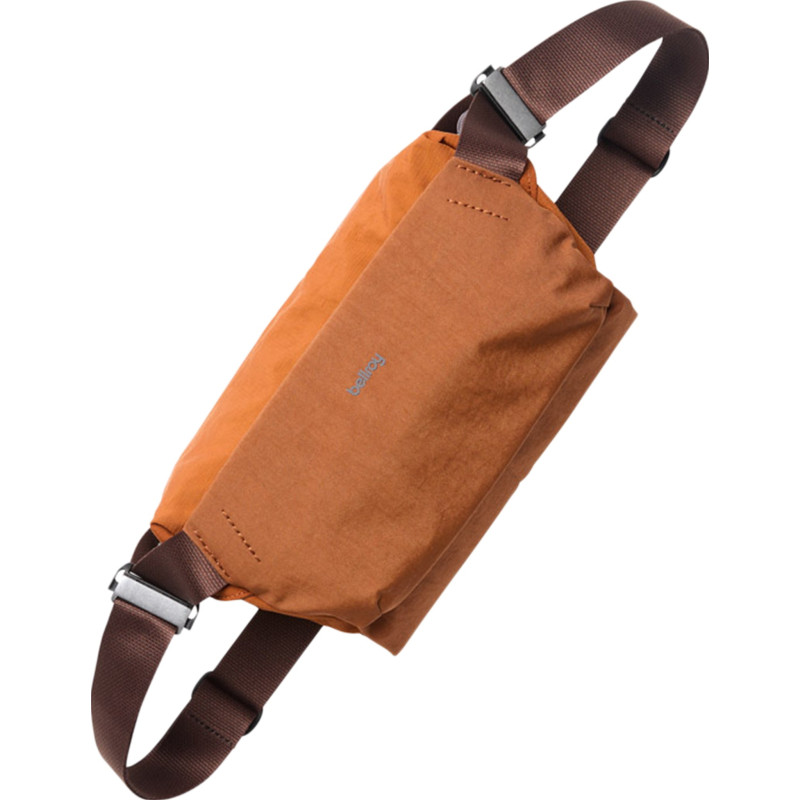 Venture 6L shoulder bag