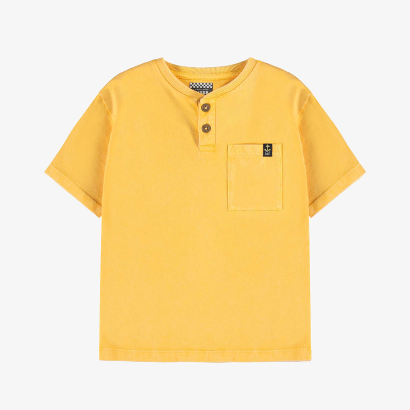 Yellow short sleeves t-shirt with henley collar and pelican illustration, child