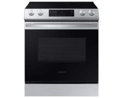 Cuisinière en Vitrocéramique de 30 po. Samsung 6.3 pi.cu avec 5 éléments en Inox NE63T8111SS