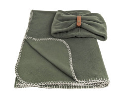 Neck warmer and blanket set