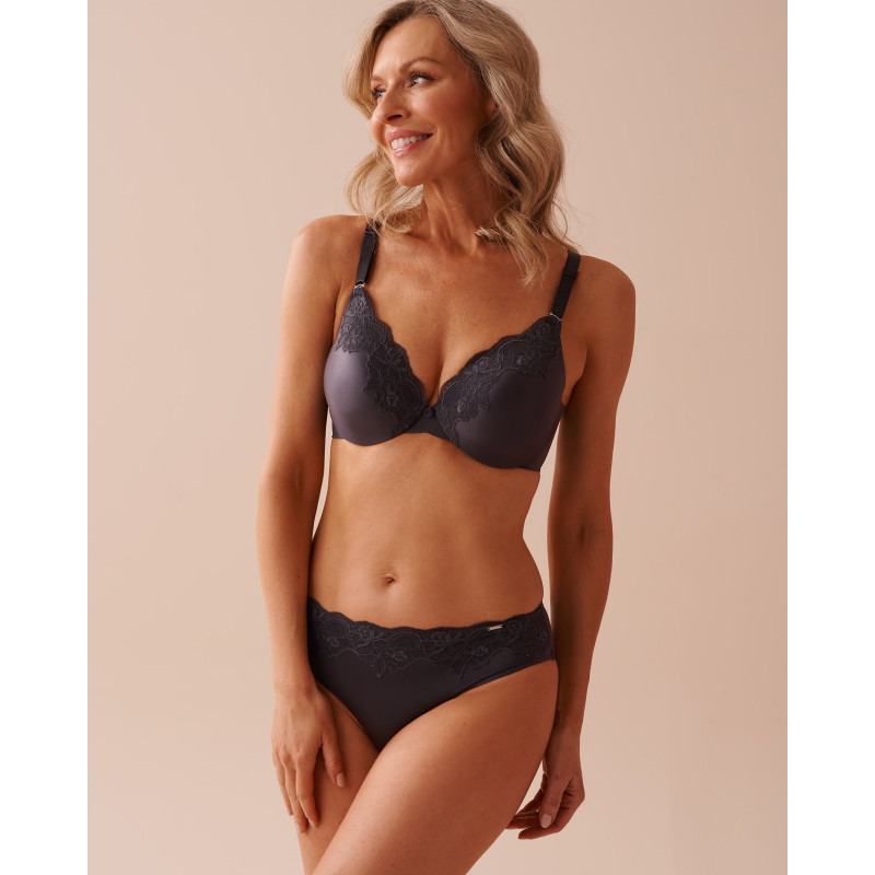 Soutien-gorge doublure légère dos lisse