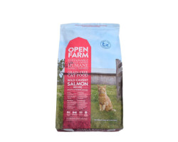 Dry cat food, wild salmon…