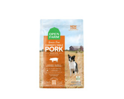 Grain-free dry food, pork and vegetables…