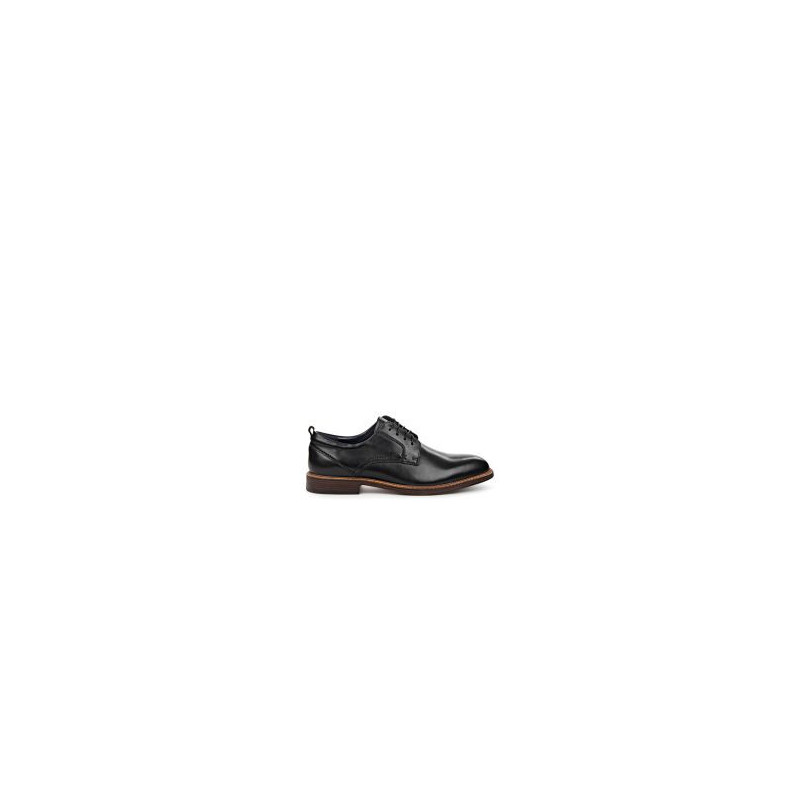 Steve Madden darrius